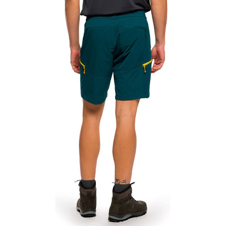 Short Trangoworld Stuor 2A0